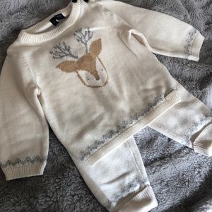 Janie and Jack, 6-12 months, winter 2 piece sweater set